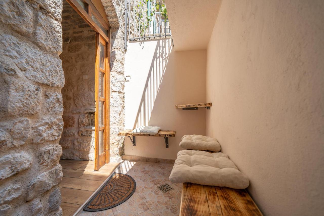 Regina Di Dobrota Apartment Kotor Exterior photo