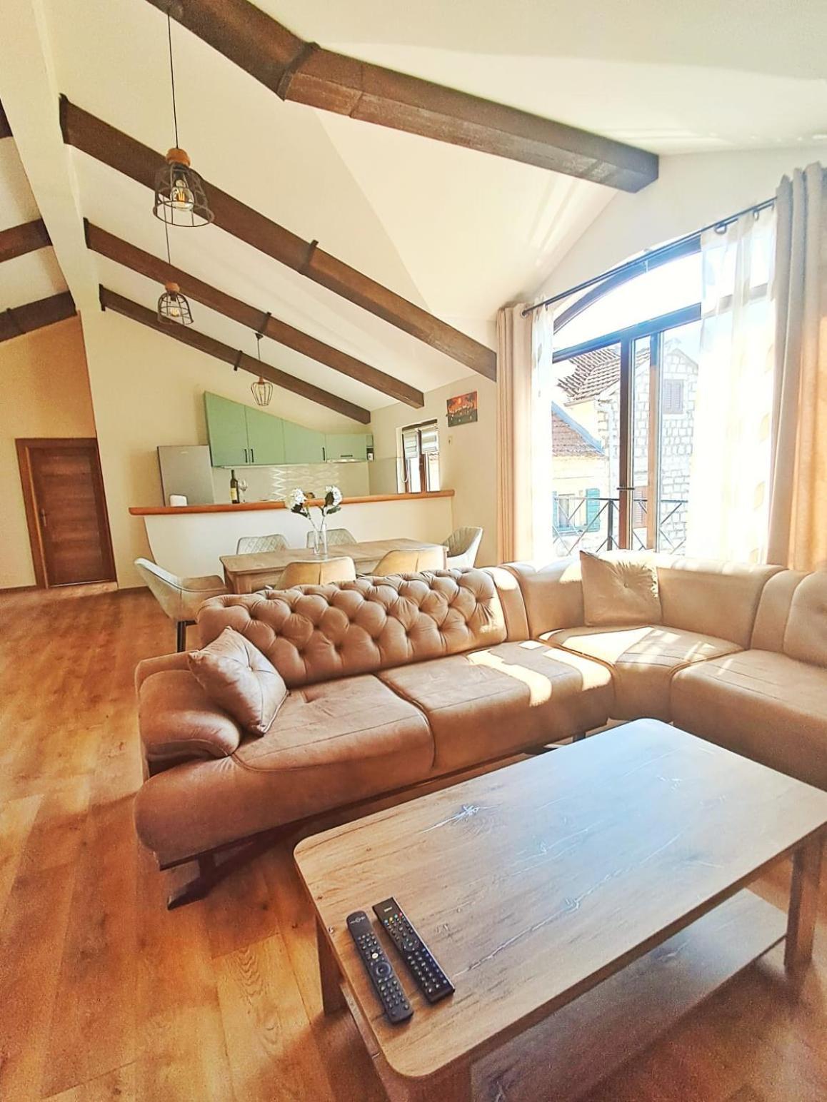 Regina Di Dobrota Apartment Kotor Room photo